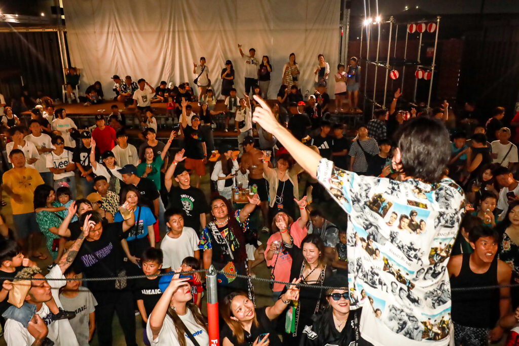 「PLANT COAST 02」at No.12 Kashima Fan Zone｜サウナと音楽が融合した鹿嶋発のカルチャーフェスティバル。会場の熱気と“ととのい”が交差する一夜。